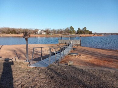 15305 Perry Rd, Shawnee, OK 74801 - photo 3