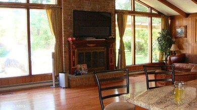 3315 Sleepy Hollow Rd, Falls Church, VA 22044 - photo 7