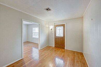 1059 Gardenia Dr, Houston, TX 77018 - photo 3