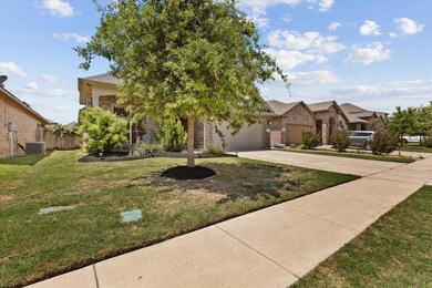 1225 Scott Dr, Weatherford, TX 76087 - photo 4