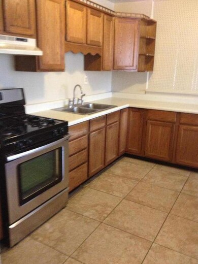 Kitchen 1