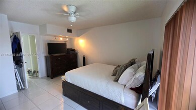 5991 Washington St unit 225N, Hollywood, FL 33023 - photo 7
