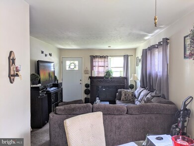 740 W 14th St, Front Royal, VA 22630 - photo 7