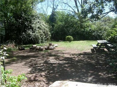 Land/Lot - Open picnic area in side yard