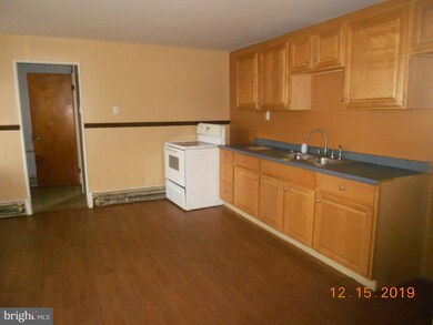 504 Washington St, Tamaqua, PA 18252 - photo 7