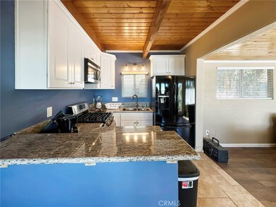 2190 Tank Rd, Running Springs, CA 92382 - photo 5