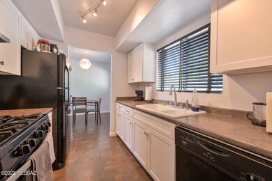 Kitchen (4)