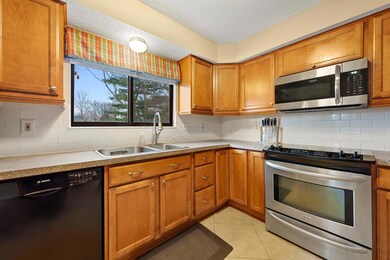 5 - Kitchen (1)