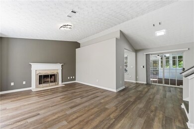 2120 Briar Glen Ln SW, Atlanta, GA 30331 - photo 6