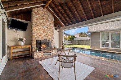 857 Fair Ln, New Braunfels, TX 78130 - photo 4