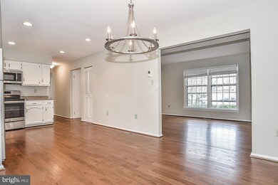 6204 Wilmington Dr, Burke, VA 22015 - photo 7