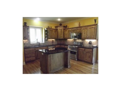 Top-of-the-line appliances included a chef's gas r