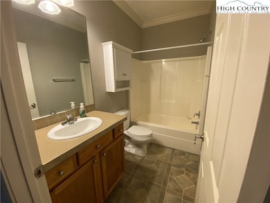 403 Ridgecrest Ave unit 2A, West Jefferson, NC 28694 - photo 7