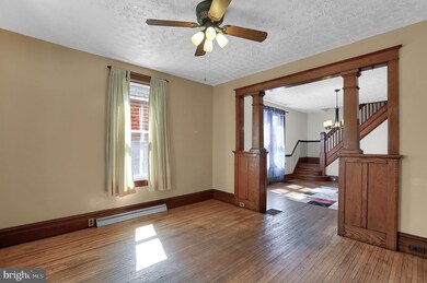 821 Bosler Ave, Lemoyne, PA 17043 - photo 5