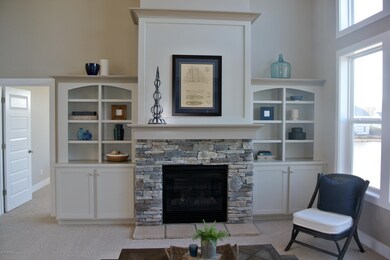 3133 Peachleaf Ct, Holland, MI 49424 - photo 5