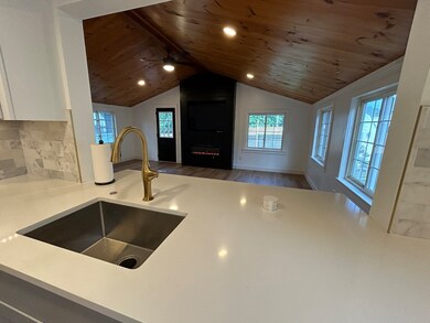618 Front St, Weymouth, MA 02188 - photo 5