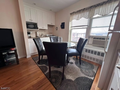 6-12 Hillside Ave unit 2-G, Nutley, NJ 07110 - photo 7