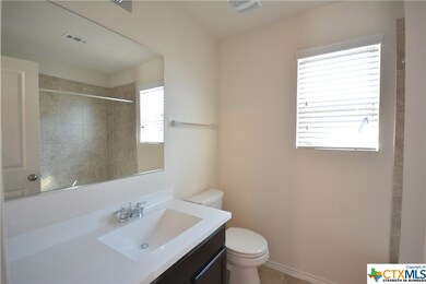 108 Open Sky Way unit 8C, Jarrell, TX 76537 - photo 7