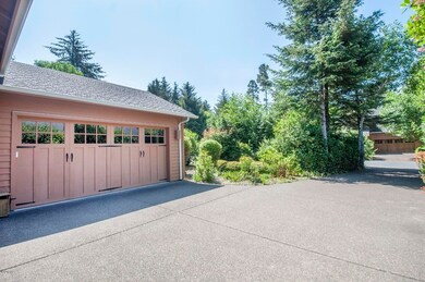 Double car garage