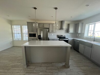 24 Eland Dr unit 24, North Fort Myers, FL 33917 - photo 2