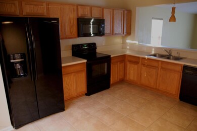 6-Kitchen1