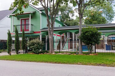 6301 N Main St, Houston, TX 77009 - photo 3