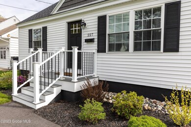 227 Howell-2023.05.05 - 09.19.00 - 3N8A8