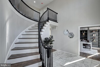 5803 Hampton Forest Way, Fairfax, VA 22030 - photo 6