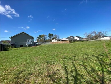 7203 W Judge Perez Dr, Arabi, LA 70032 - photo 5