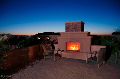 Outdoor fireplace