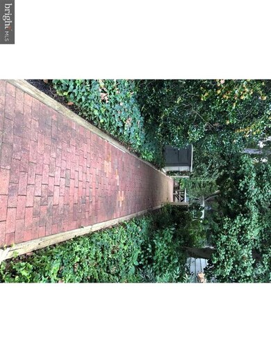 23 Sutton Place N, Moorestown, NJ 08057 - photo 2