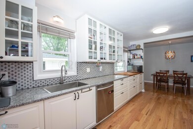 kitchen-ikea cabinets