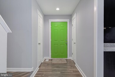 306 Potomac Hills Dr, Stafford, VA 22554 - photo 4