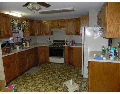 8 Cushman Rd, Wareham, MA 02571 - photo 7