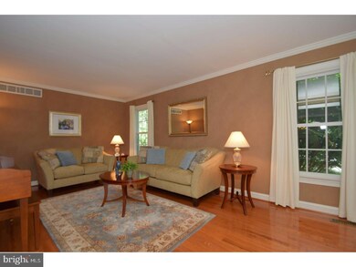 282 Dilworth Ln, Langhorne, PA 19047 - photo 4