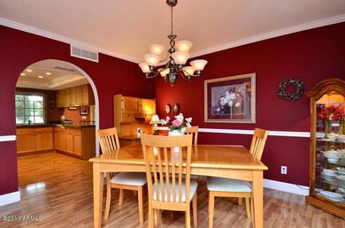 5502 formal dining