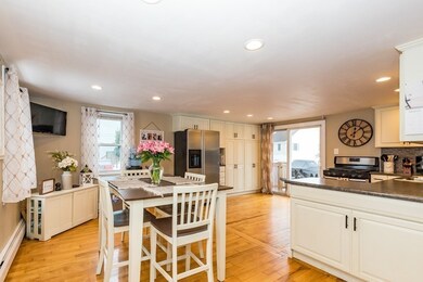 10 Wedgewood Ave, Billerica, MA 01821 - photo 2