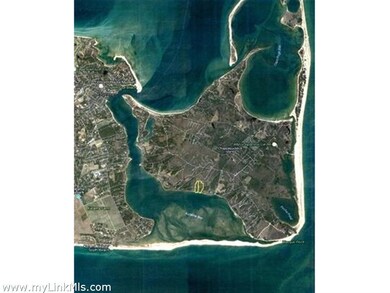 39 Jeremiah Rd, Edgartown, MA 02539 - photo 2