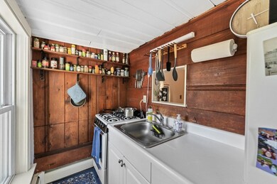 339 Bunker Hill St, Charlestown, MA 02129 - photo 4