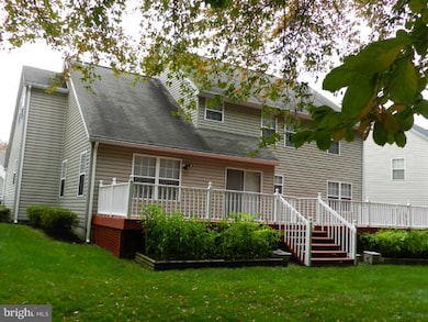 9 Split Rail Ln, Newark, DE 19702 - photo 2