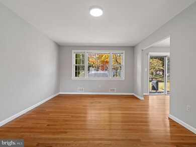 3303 Stonesboro Rd, Fort Washington, MD 20744 - photo 5