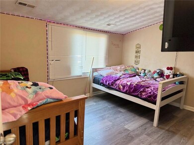 3710 Pamlico Cir, Norfolk, VA 23513 - photo 7