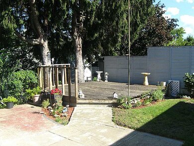 23 Berkley St, Cranston, RI 02910 - photo 2