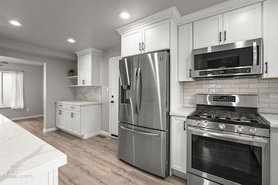 1214 Conway Ln, Reno, NV 89503 - photo 5