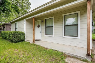 206 Marengo St, Cleburne, TX 76033 - photo 3