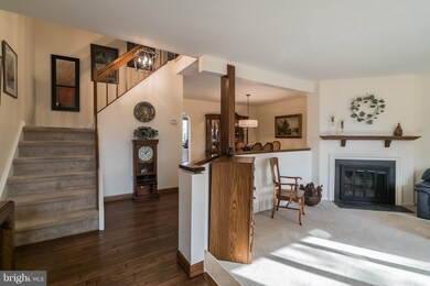 6 Garrison Place, Newtown, PA 18940 - photo 2