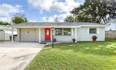 10521 110th Way, front of home