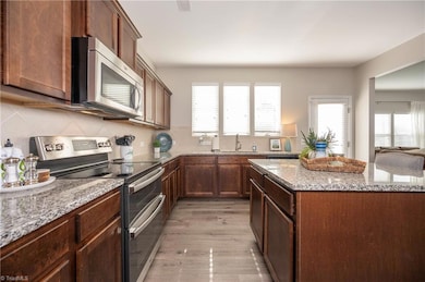 112 Scotch Moss Dr, Advance, NC 27006 - photo 7