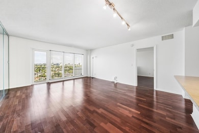 unlisted-address, Fort Lauderdale, FL 33301 - photo 2