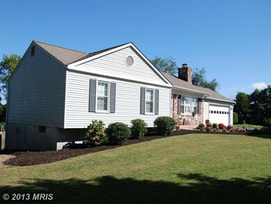 5174 Stone House Village Ct, Sykesville, MD 21784 - photo 2